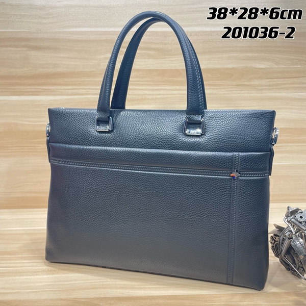 スーパーコピーブランドバッグ正面デザイン